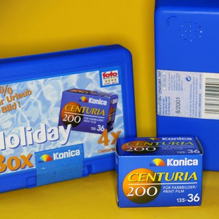 Film chụp ảnh outdate Konica Centuria 200