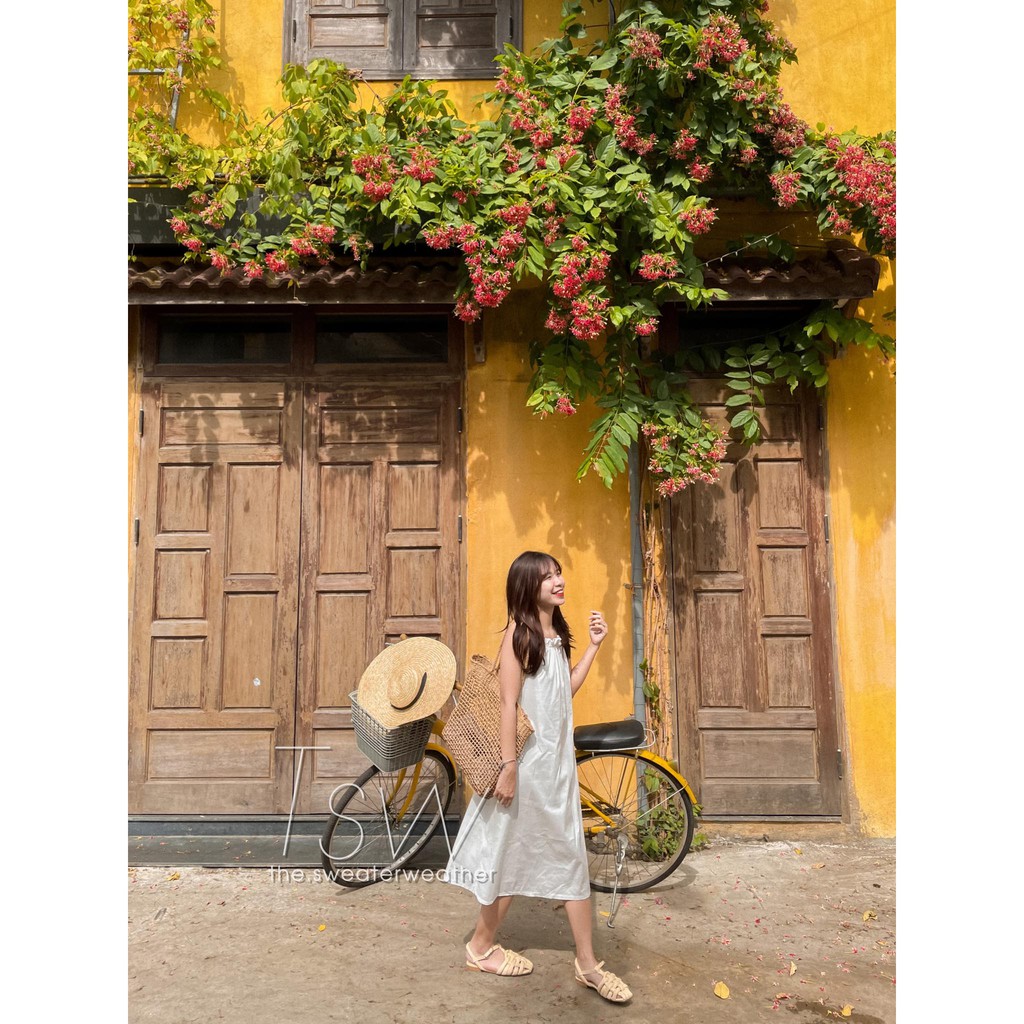 Váy maxi cổ yếm hở lưng đi biển the.sweaterweather TSW | BigBuy360 - bigbuy360.vn