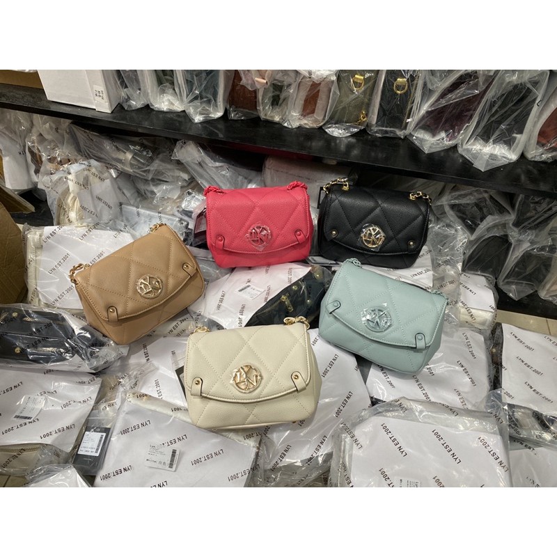 Túi Lyn đeo chéo khoá màu CRIS MINI HANDBAGS