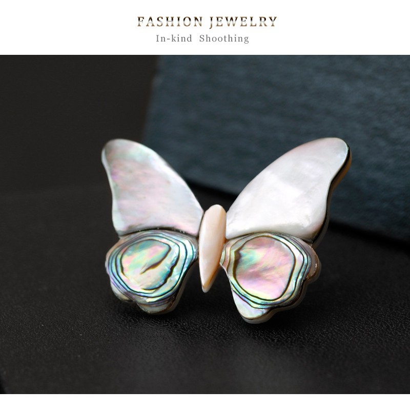 Cài áo thời trang cánh bướm chất liệu ốc sừng lạ mắt GC197