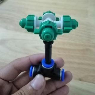 Béc phun sương 4 hướng chân tê ống phun sương 8mm