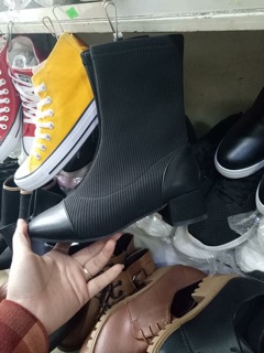 Boot chun nữ