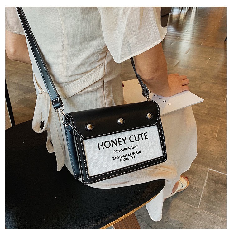 Túi Đeo Chéo Nữ HONEY CUTE D9292