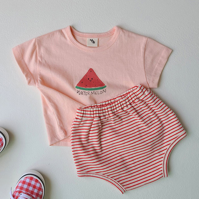 Bộ Áo Thun Cotton Tay Ngắn In Hình Trái Cây Kèm Quần Ngắn Dễ Thương Dành Cho Trẻ Em