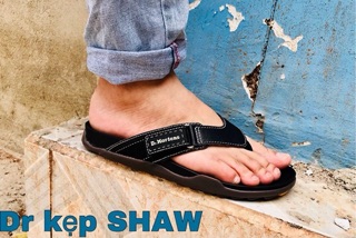 Dép kẹp dr.martens shaw 2018