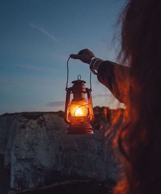 Oil lantern Đèn măng xông  giả cổ - xài dầu , Hàng loại 1 - size 28cm