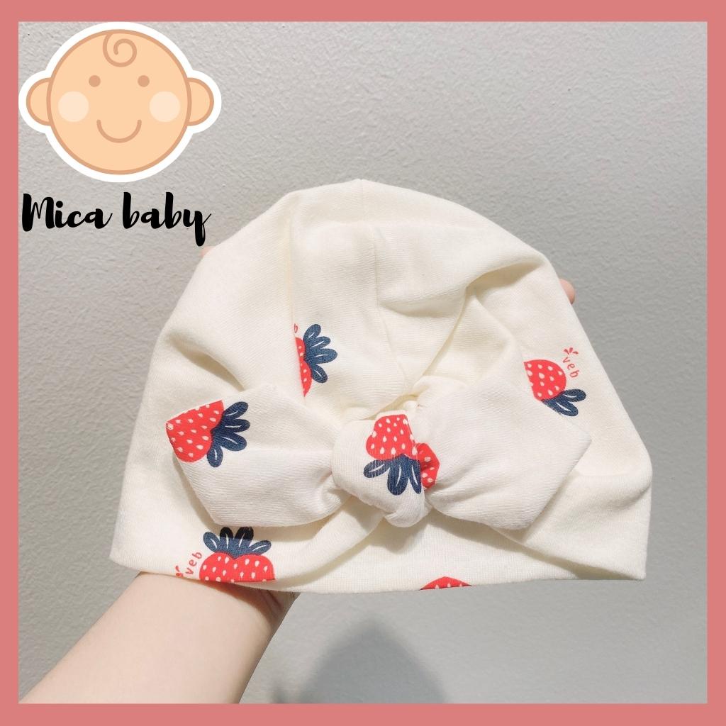 Mũ turban trắng kem họa tiết quả dâu đáng yêu cho bé Mica Baby MTB88