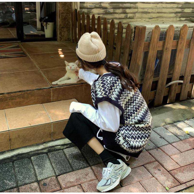 Áo gile len nữ cổ chữ V họa tiết thổ cẩm phong cách retro Hàn Quốc MSP440 | WebRaoVat - webraovat.net.vn