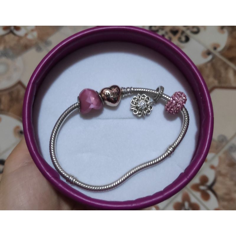 vòng tay charm