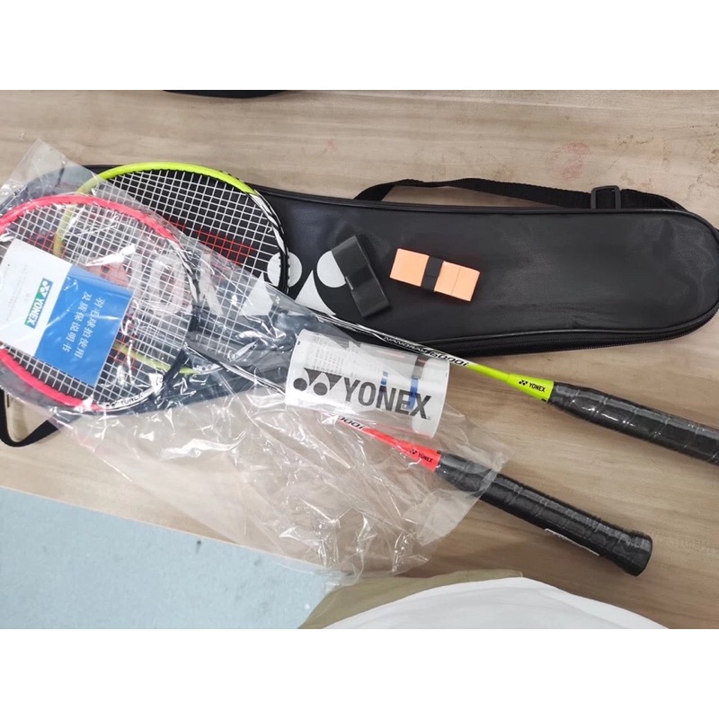 Cặp vợt Yonex Nhật Bản