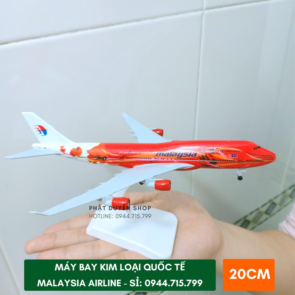 Máy bay mô hình kim loại 20cm (kèm đế sản phẩm trưng bầy)