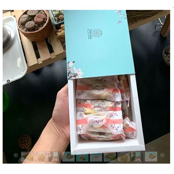 Kẹo hạnh phúc nougat truyền thống Nhà Gạo vị hoa quả hộp 300gr