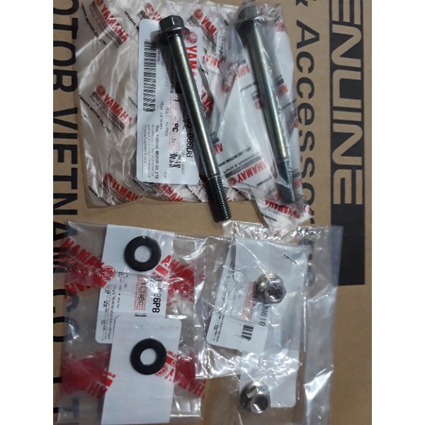 Bộ 2 ốc 8li bắt giá treo đầu xi lanh Ex 4số.5số Yamaha