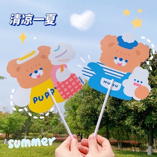 Quạt cầm tay hoạ tiết