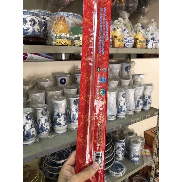 Hương Trầm Thu Hiền