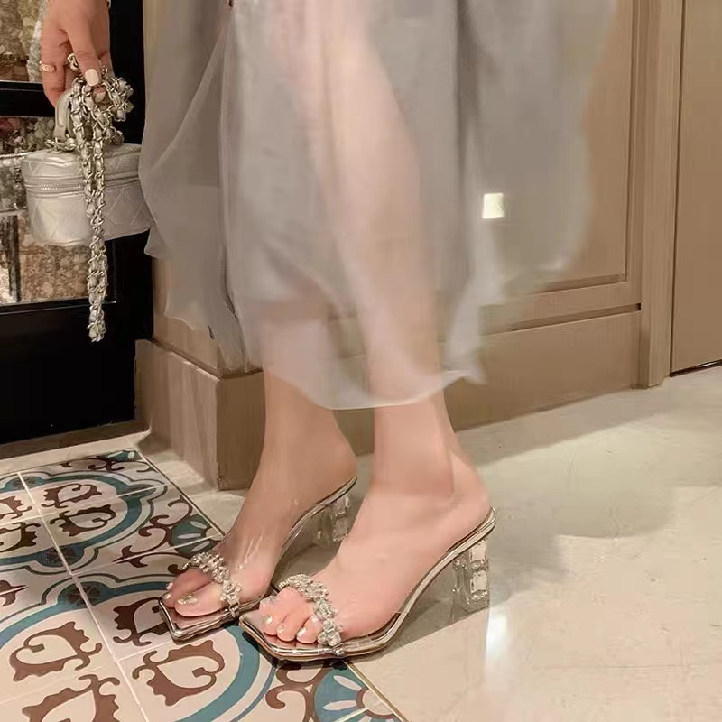 Xăng Đan Cao Gót Trong Suốt Đính Đá Kiểu Pháp Sành Điệu