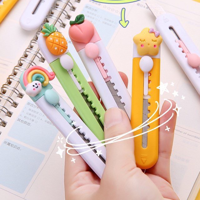 Dao Rọc Giấy Siêu Cute Đầu Charm