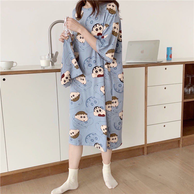 Váy ngủ cute hình nhóc shin, Váy ngủ dáng xuông màu xanh hình cu shin