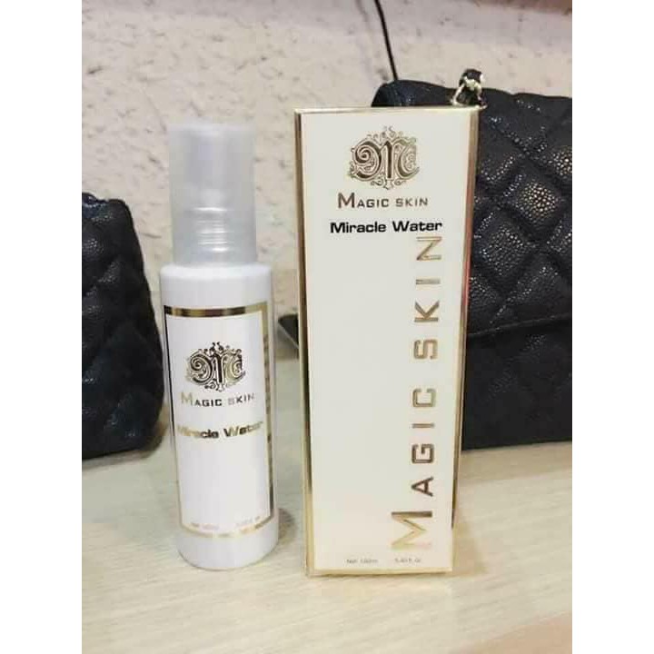 Xịt khoáng Magic skin