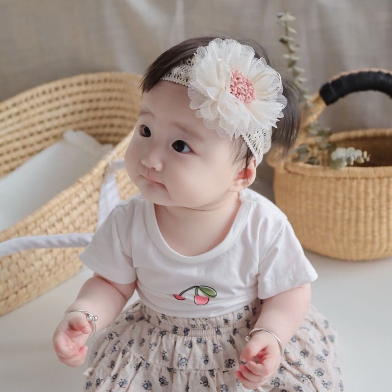 Turban hoa voan dây ren cho bé gái