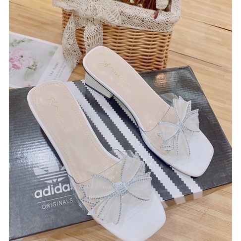 Guốc nữ đính nơ bánh bèo phối quai trong gót vuông 3cm mã s162