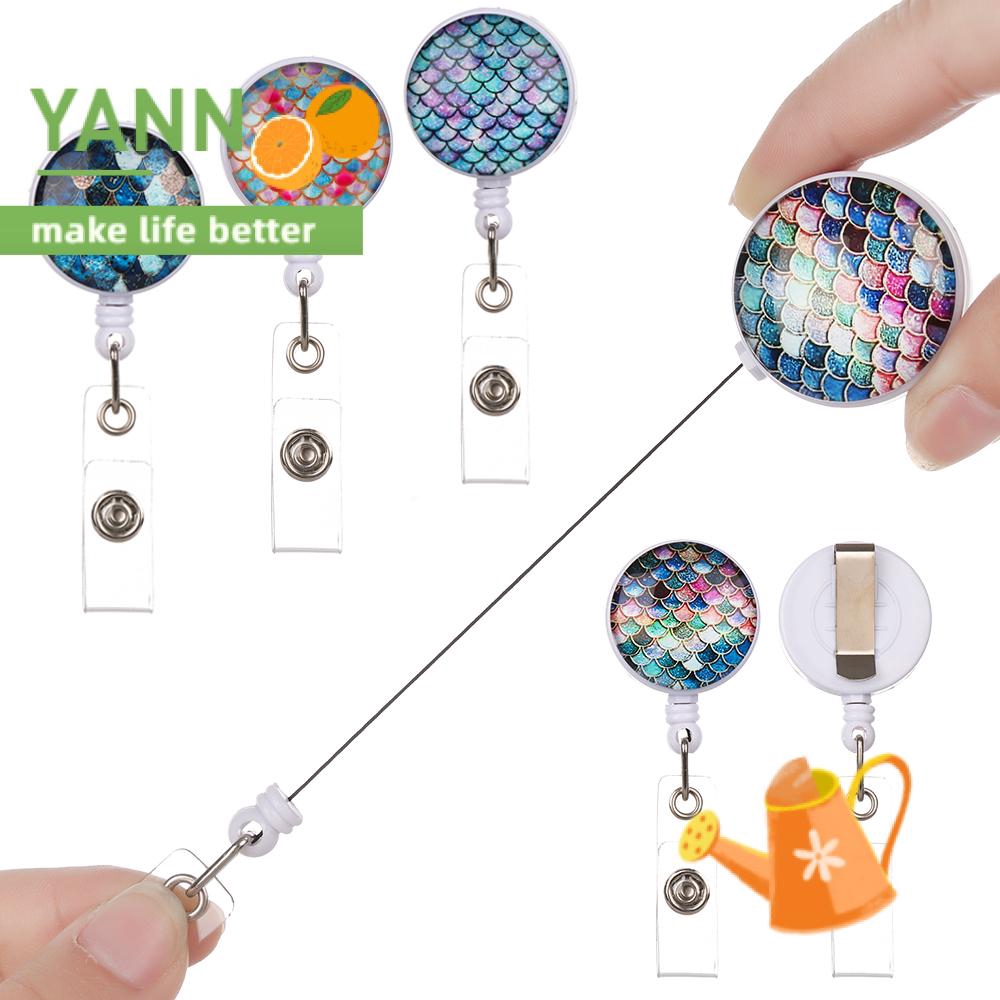 Kẹp giữ thẻ chống thất lạc tiện dụng có thể thu vào