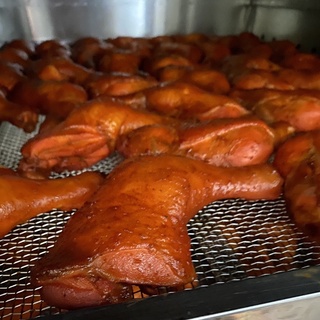 Đùi gà Xá xíu(2 đùi kèm nước sốt)