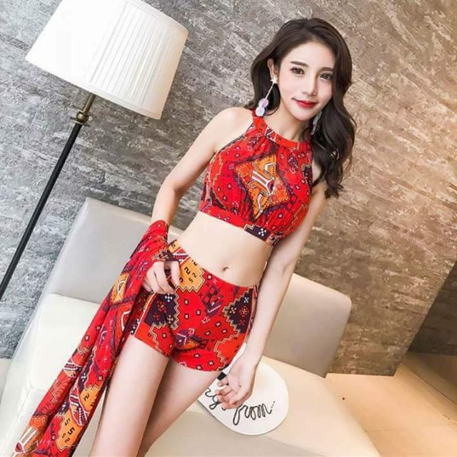 Bikini kèm khăn choàng