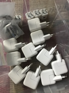 Củ sạc iphone 5W zin bóc máy
