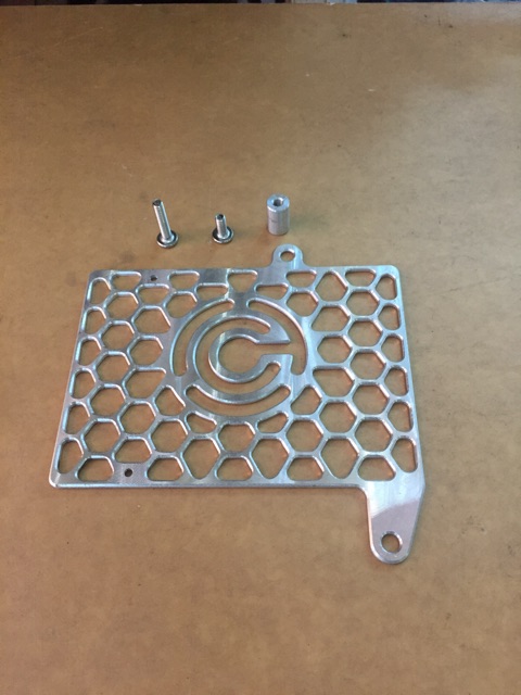 Che két nước gắn xe sonic winner