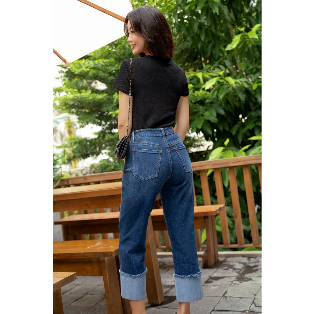 Áo Thun Gân Nữ Ngắn Tay Ôm Cổ Tròn GILLEE Chất Co Giãn Tốt Dễ Phối Đồ FAT052