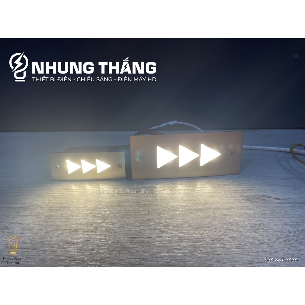 Đèn Âm Tường,Chân Cầu Thang DA-04 LED Hình Tam Giác- Chống Nước IP65 - Mặt Nhôm Cao Cấp - Bảo Hành 1 Năm - Có Video
