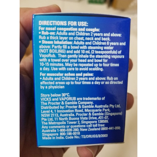 DẦU CÙ LÀ VICKS VAPORUB 50G