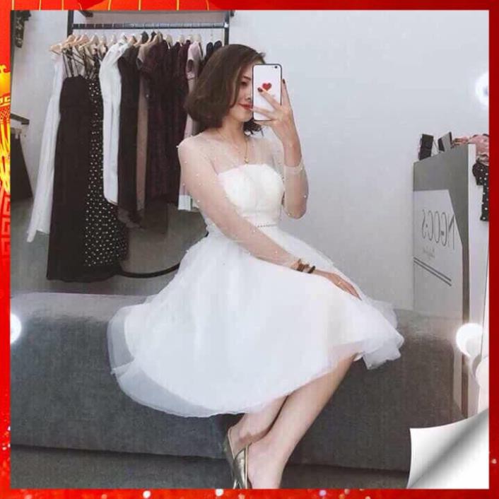Đầm dự tiệc trắng xòe đính chuỗi sang chảnh bậc nhất [ HÀNG CÓ SẴN ] | BigBuy360 - bigbuy360.vn