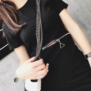Váy đen ulzzang khoá eo