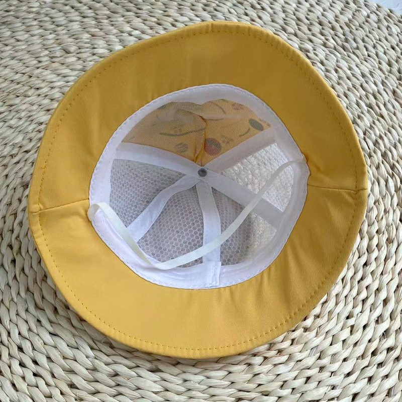 Mũ tròn rộng vành hình gấu dễ thương cho béGIADUNGTONGKHO1Nón Rộng Vành Cho Bé Đính Hình Gấu Ngộ Nghĩnh