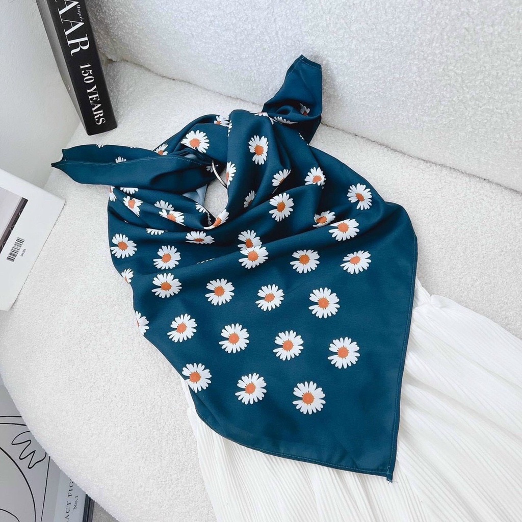 Set đồ nữ áo yếm thổ cẩm với quần cạp chum thắt nớ lưng có mút ngực cá tính xinh xắn XUKA DRESS DT007