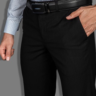 Quần Tây Nam ATTOM Form Regular Fit Ống Đứng Tôn Dáng Màu Đen In Sọc Chìm - MSP : QRF1.0003