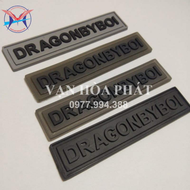 Mác cao su màu đen trong dra