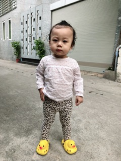 Dép vịt Thái Lan