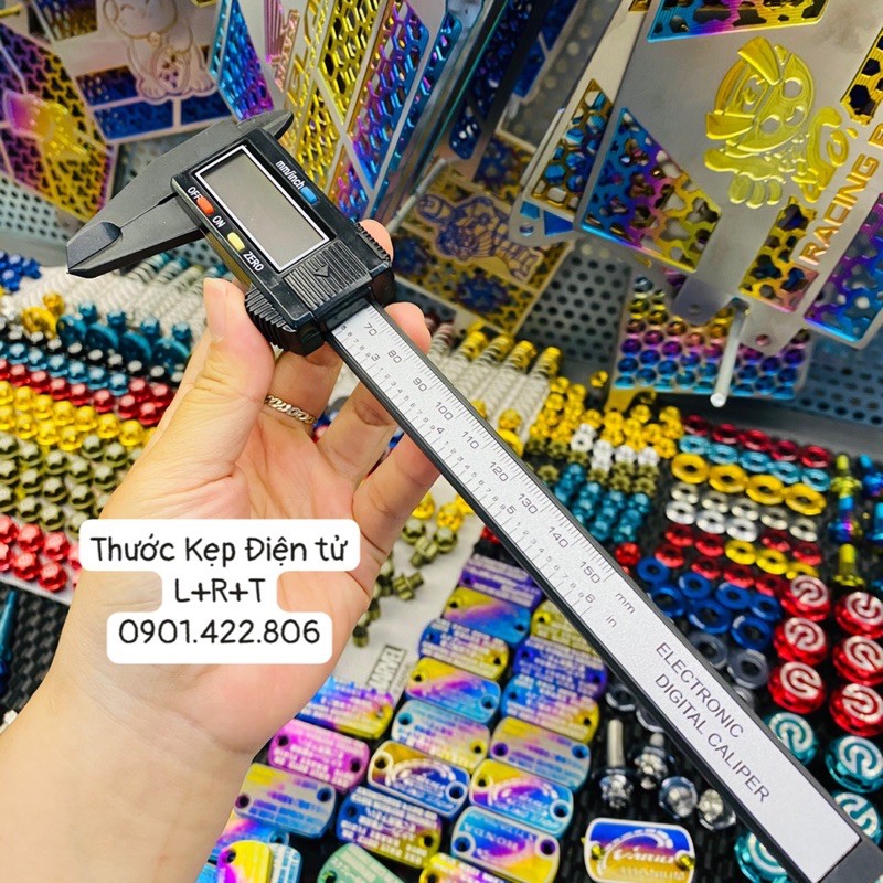 Thước cặp điện tử 𝟭𝟱𝟬𝗺𝗺 𝗟+𝗥+𝗧