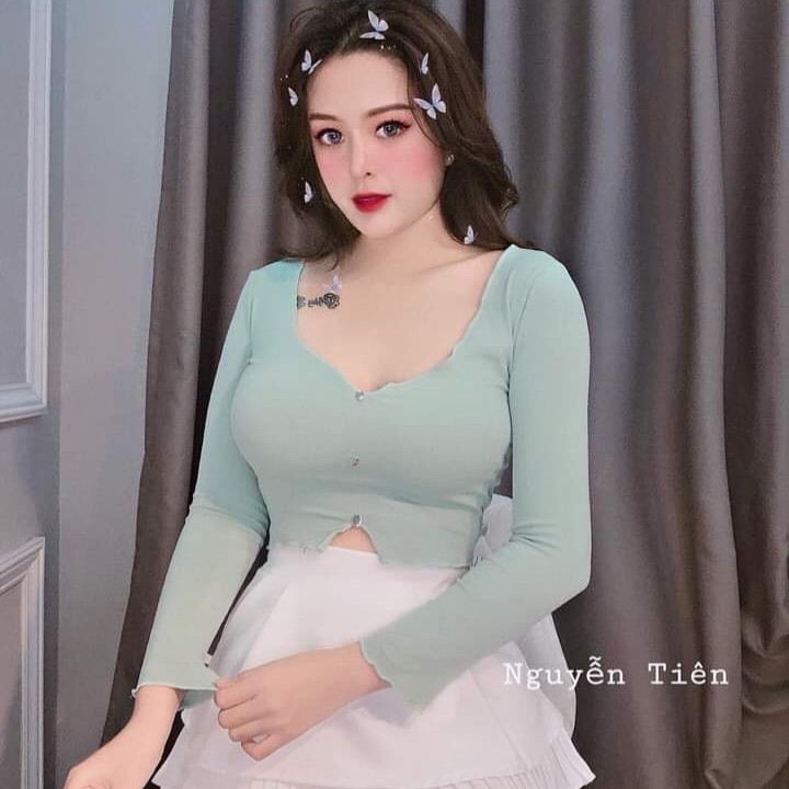✅ Hàng sẵn ✅ Áo Croptop Nữ Kiểu Tay Dài Đính Cúc Cổ Tim Hot Girl
