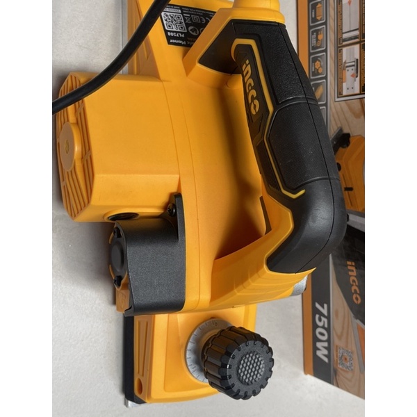 Máy bào gỗ 750W - 82m Ingco PL7508