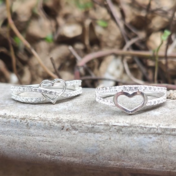 Nhẫn bạc Nhẫn tim nữ cách điệu bạc ta_van jw