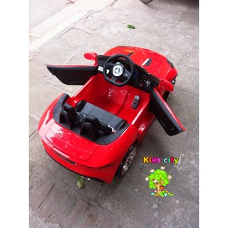 Xe ô tô điện trẻ em