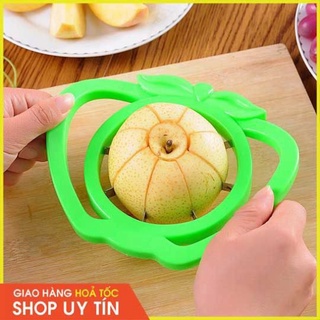 Dụng cụ bổ táo, cắt miếng hoa quả tiện dụng .hd