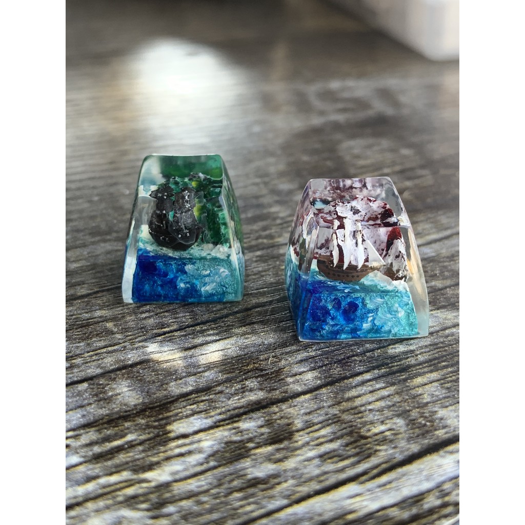Keycap thuyền đen+ núi handmade