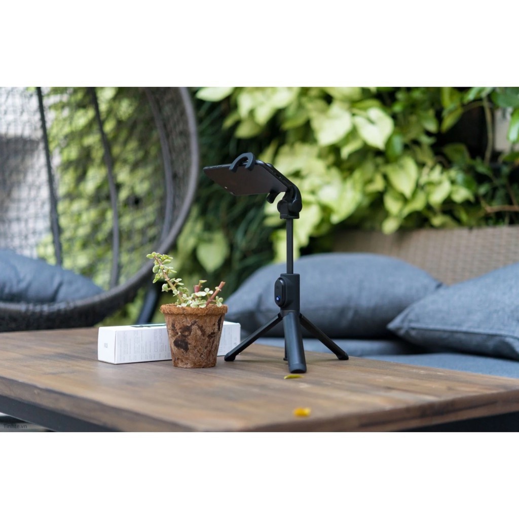 Gậy tự sướng chụp ảnh Bluetooth Xiaomi Tripod 3 chân XMZPG01YM mẫu mới - Minh Tín Shop