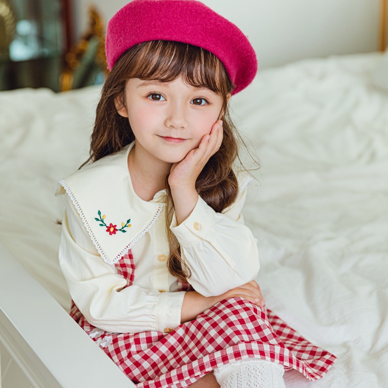 Áo sơ mi Bebezoo thêu hoa màu kem cho bé BEB3BL104