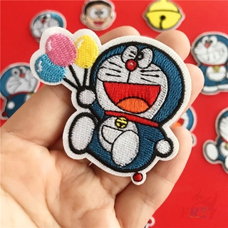 Miếng vá ủi thêu hình Doraemon độc đáo